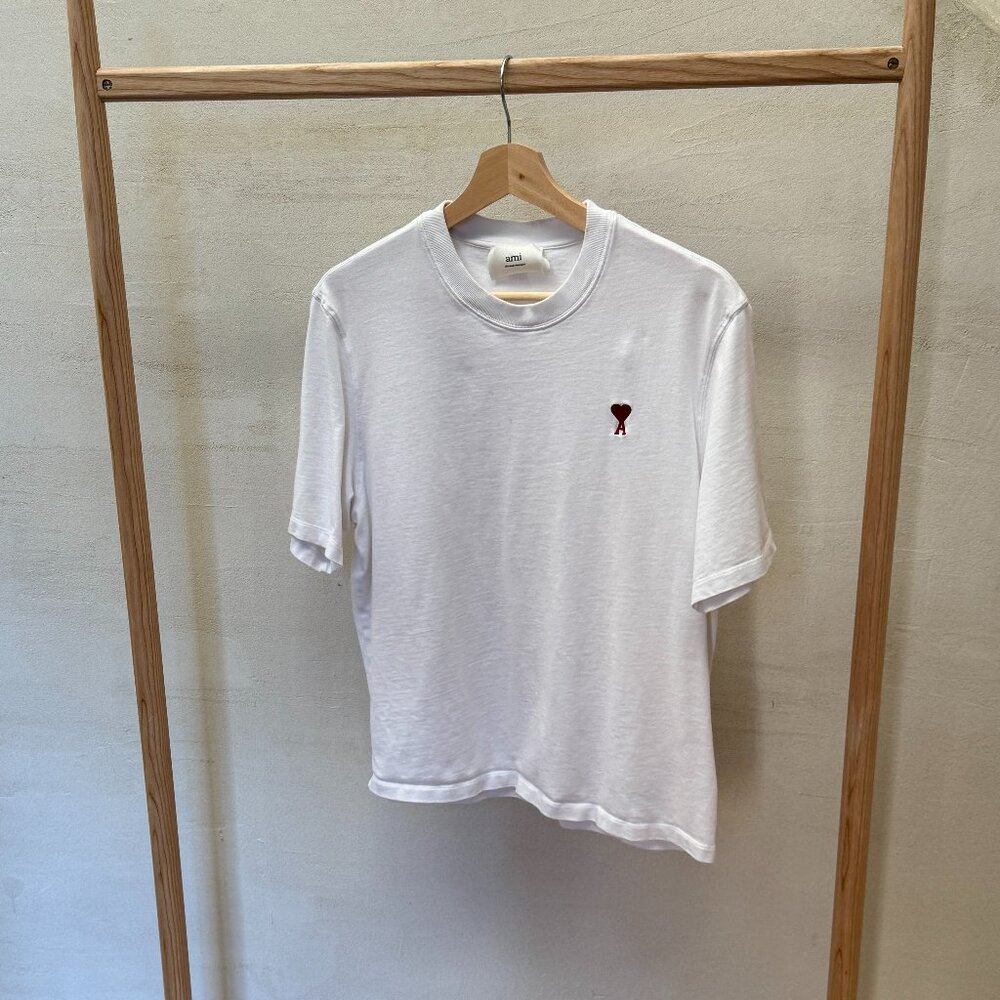 AMI Paris White T-shirt Size Medium